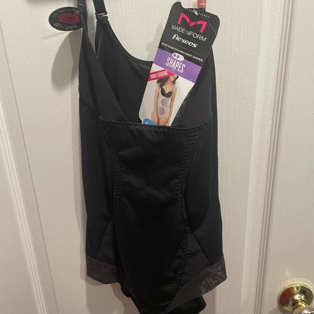 Maidenform Girdle BodySuit NWT BLACK SIZE M